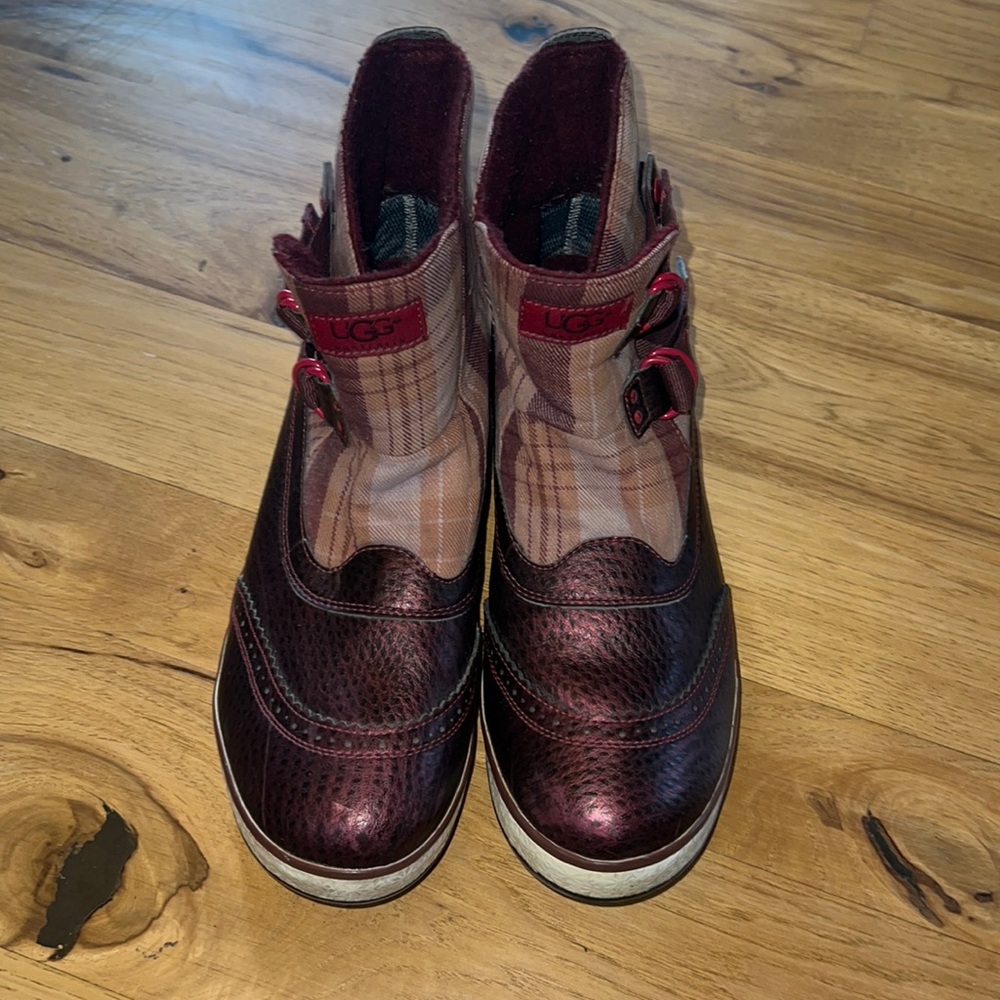 UGG Australia MARAIS 1001797 Plaid Waterproof Snow Boots.